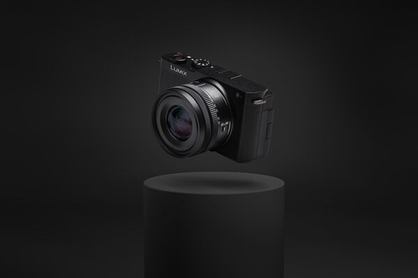 Panasonic Lumix DC-S9  Schwarz