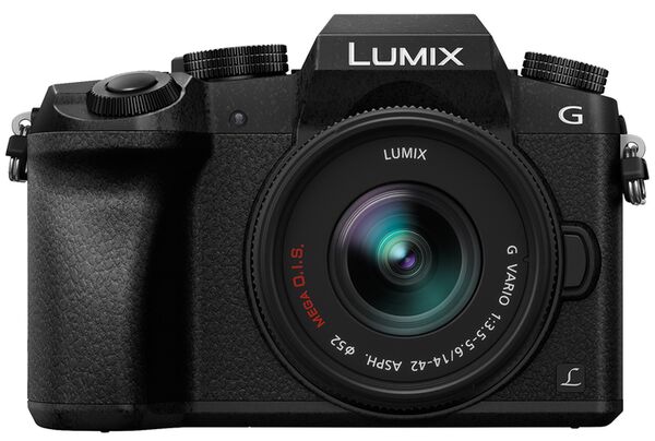 Panasonic Lumix DMC-G70 + AF 14-42mm OIS G-Vario  schwarz