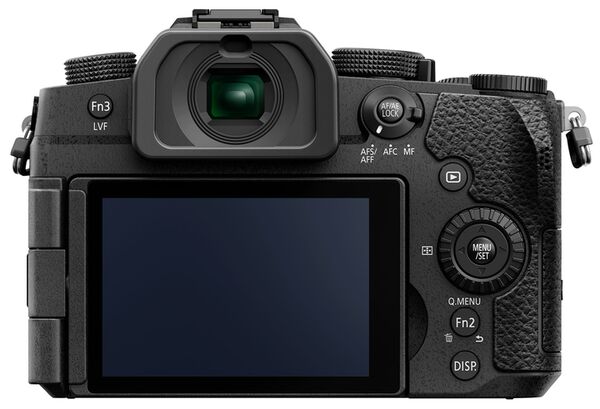 Panasonic Lumix DMC-G97 + AF 14-140mm f/3,5-5,6 OIS II  Micro Four Thirds