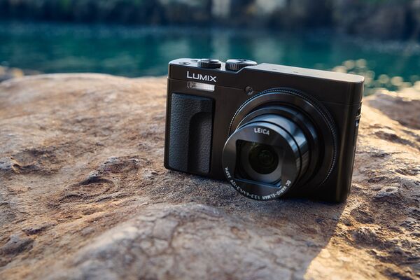 Panasonic Lumix DMC-TZ99 - Demoware mit leichten Gebrauchsspuren 