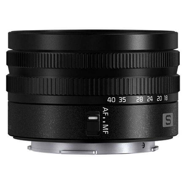 Panasonic Lumix S 18-40mm f/4.5-6.3  L-Mount