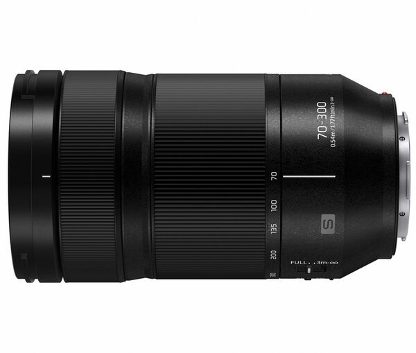 Panasonic Lumix S 70-300mm f/4.5-5.6 Macro O.I.S  L-Mount