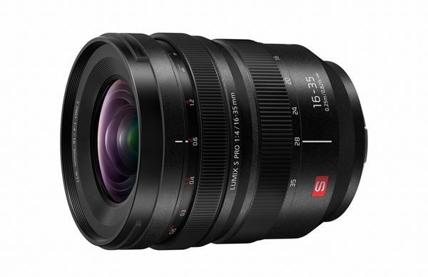 Panasonic Lumix S Pro 16-35mm f/4,0  L-Mount