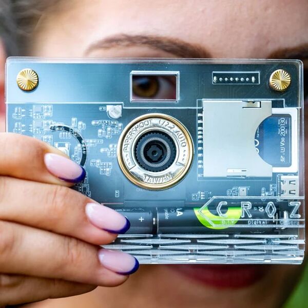 Paper Shoot Camera Bundle - CROZ  Vanguard