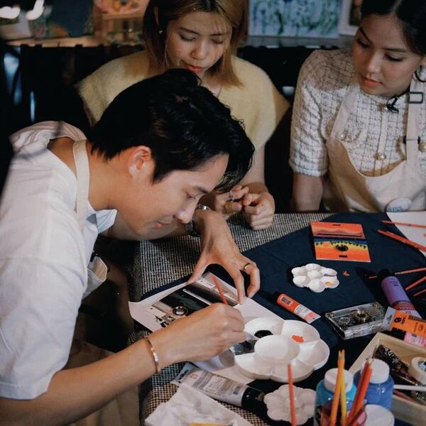 Paper Shoot D.I.Y Pure White Paper Case 