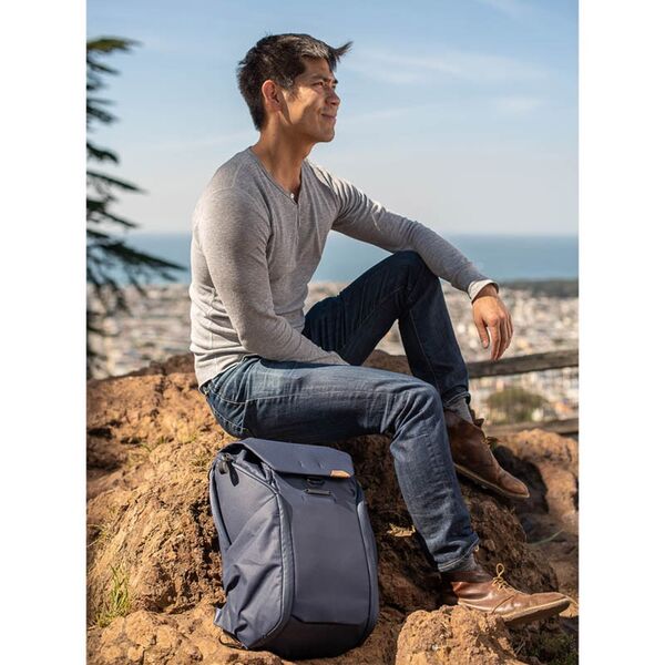 Peak Design Everyday Backpack  dunkelblau 30L