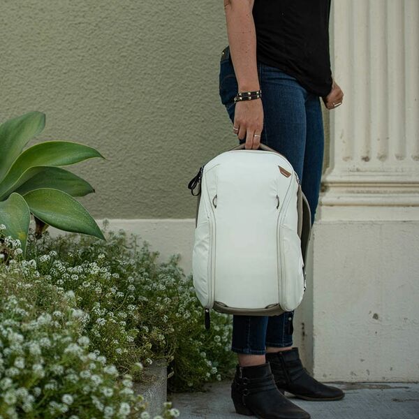 Peak Design Everyday Backpack V2 Zip  beige 15L