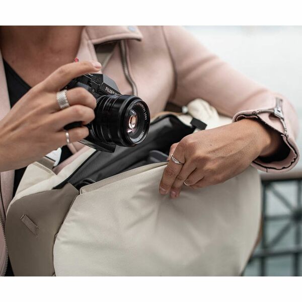 Peak Design Everyday Backpack V2 Zip  beige 15L