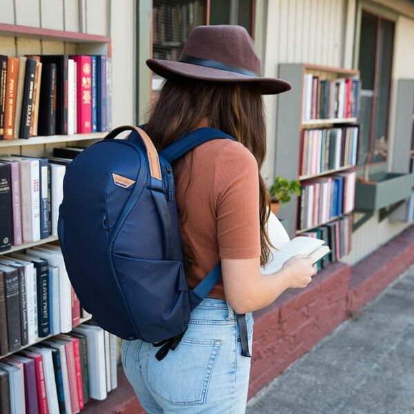 Peak Design Everyday Backpack V2 Zip  dunkelblau 15L