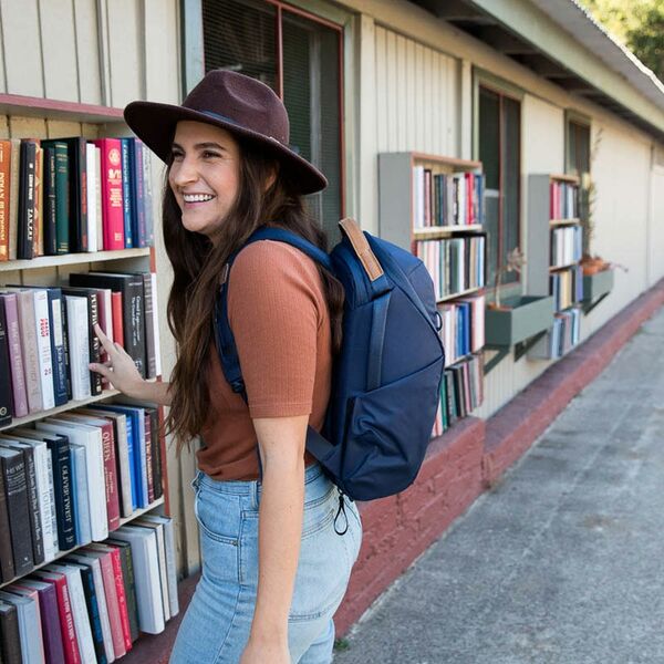 Peak Design Everyday Backpack V2 Zip  dunkelblau 15L