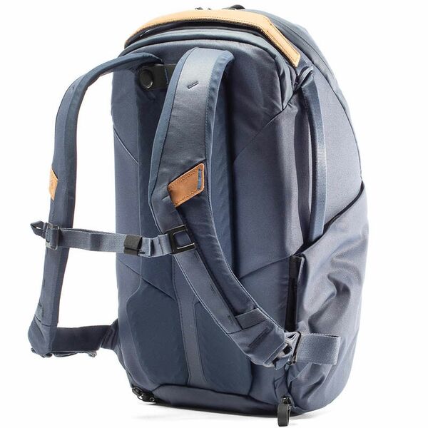 Peak Design Everyday Backpack V2 Zip  dunkelblau 20L