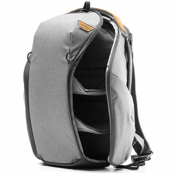 Peak Design Everyday Backpack V2 Zip  hellgrau 15L