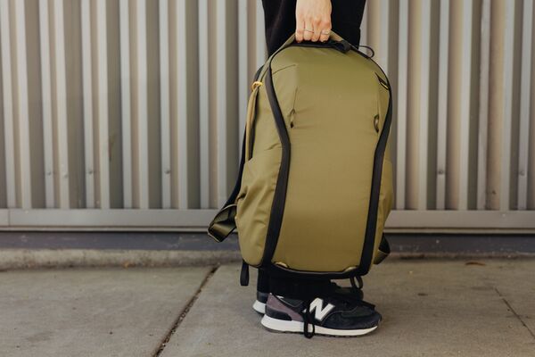 Peak Design Everyday Backpack V2 Zip  Kelp 15L