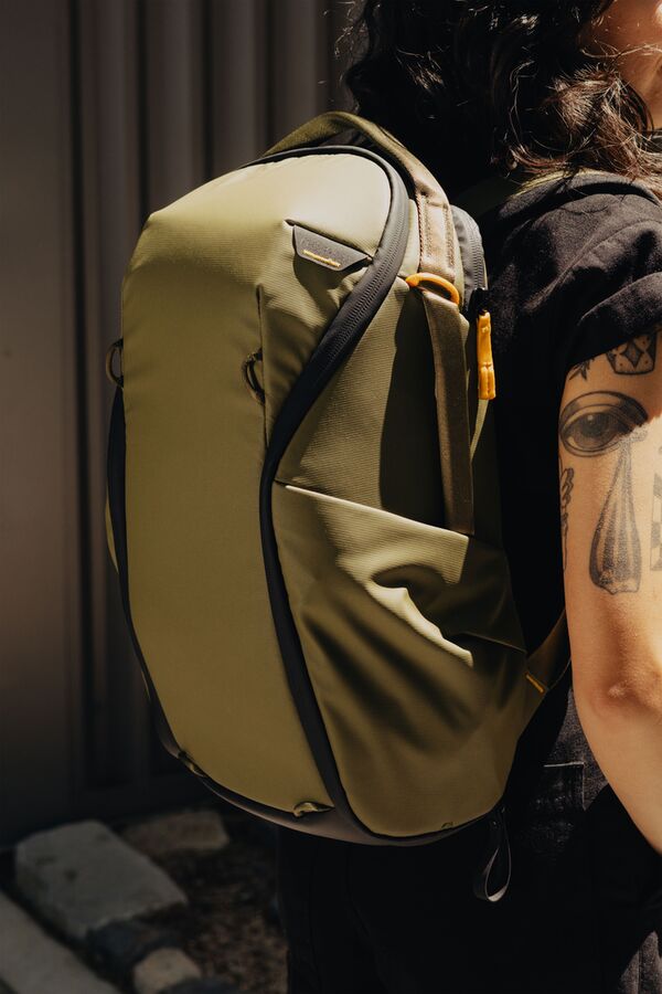 Peak Design Everyday Backpack V2 Zip  Kelp 15L