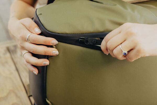 Peak Design Everyday Backpack V2 Zip  Kelp 15L