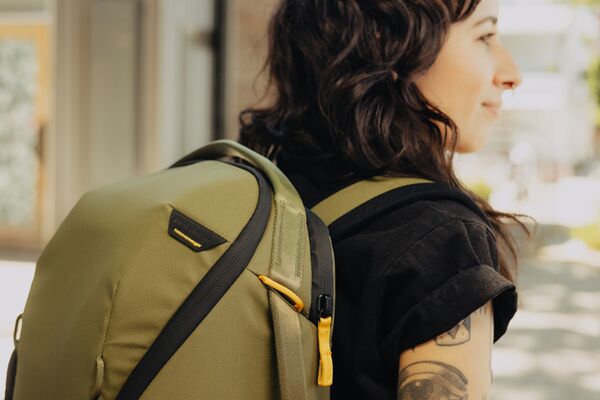 Peak Design Everyday Backpack V2 Zip  Kelp 20L