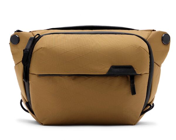 Peak Design Everyday Sling  V2  Coyote (Braun/Beige) 3L