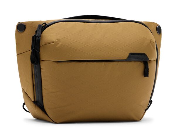Peak Design Everyday Sling  V2  Coyote (Braun/Beige) 6L