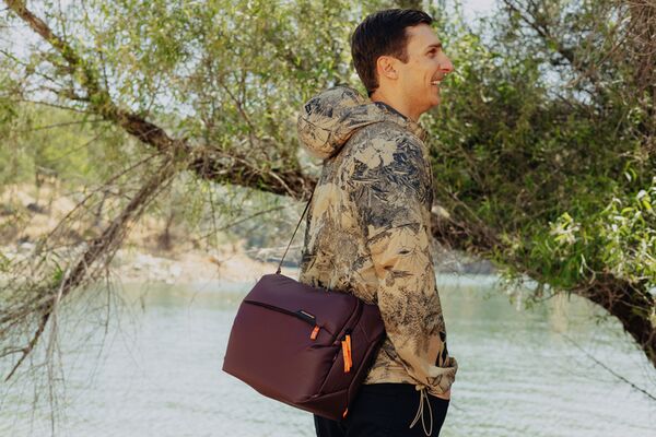 Peak Design Everyday Sling  V2  Eclipse 10L