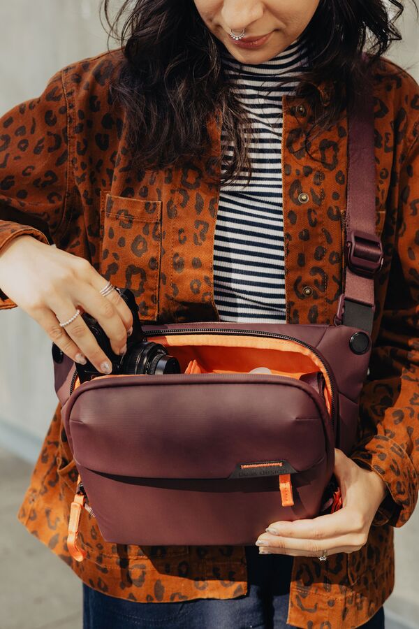 Peak Design Everyday Sling  V2  Eclipse 3L