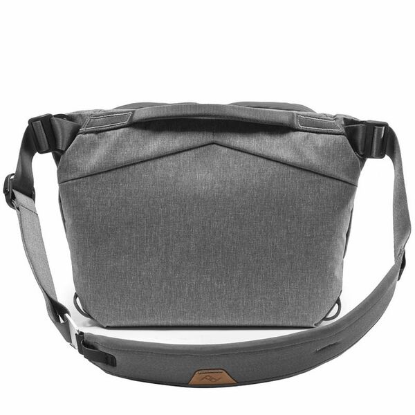 Peak Design Everyday Sling  V2  hellgrau 6L