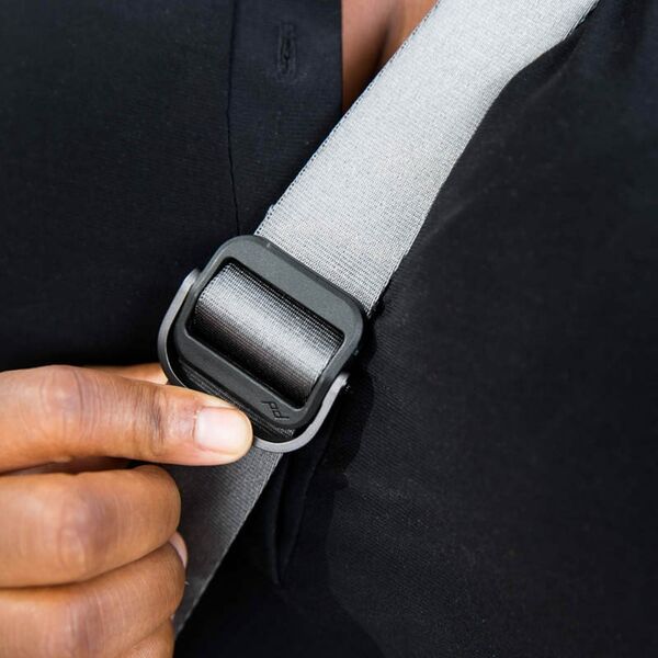 Peak Design Everyday Sling  V2  hellgrau 6L