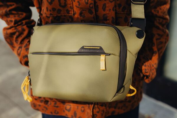 Peak Design Everyday Sling  V2  Kelp 3L