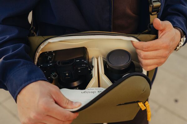 Peak Design Everyday Sling  V2  Kelp 6L