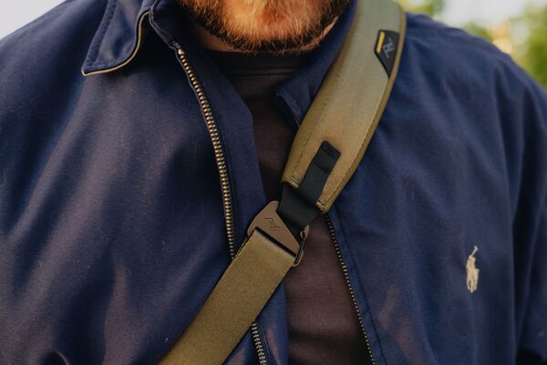 Peak Design Everyday Sling  V2  Kelp 6L