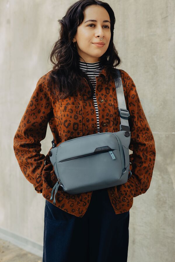 Peak Design Everyday Sling  V2  Ocean 3L