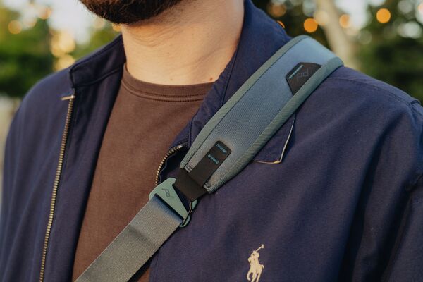 Peak Design Everyday Sling  V2  Ocean 6L