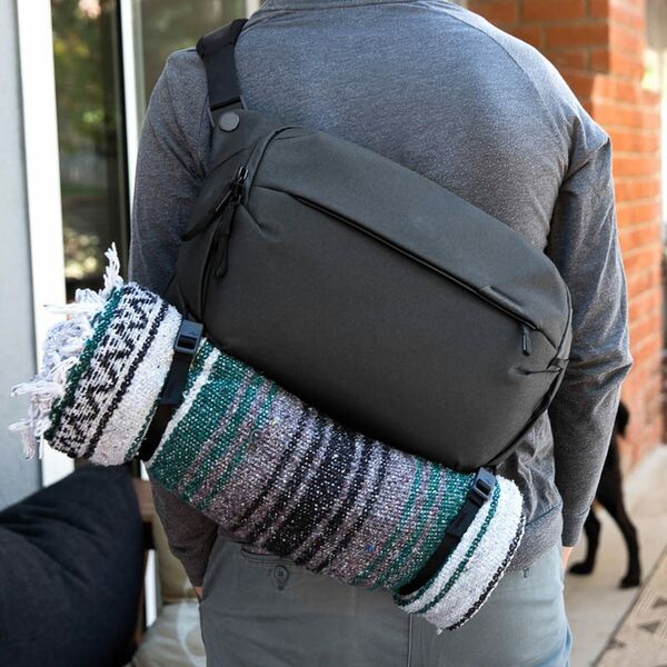 Peak Design Everyday Sling  V2  schwarz 10L