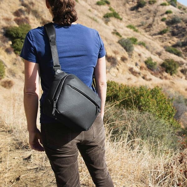 Peak Design Everyday Sling  V2  schwarz 6L