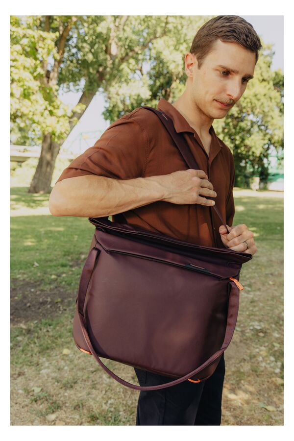 Peak Design Everyday Tote V2  Eclipse 15L