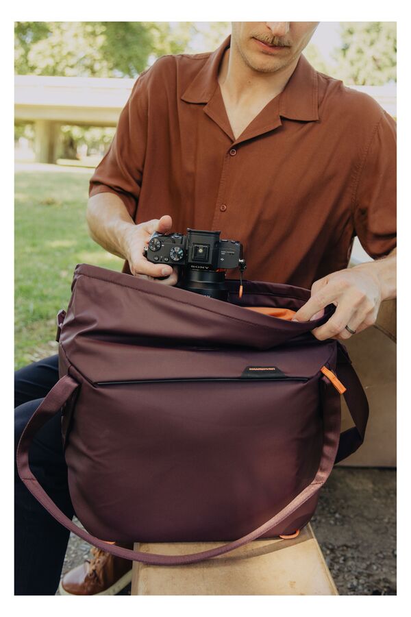 Peak Design Everyday Tote V2  Eclipse 15L