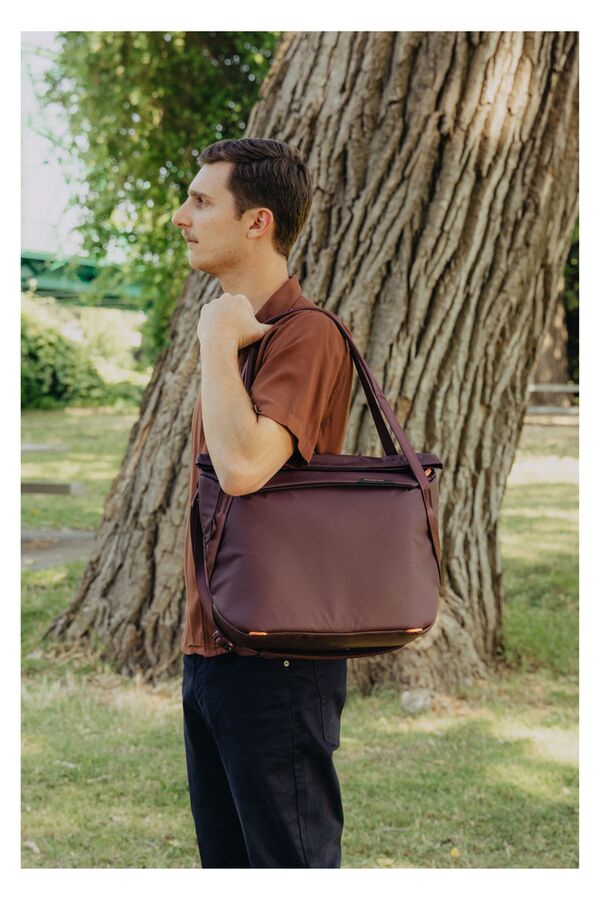 Peak Design Everyday Tote V2  Eclipse 15L