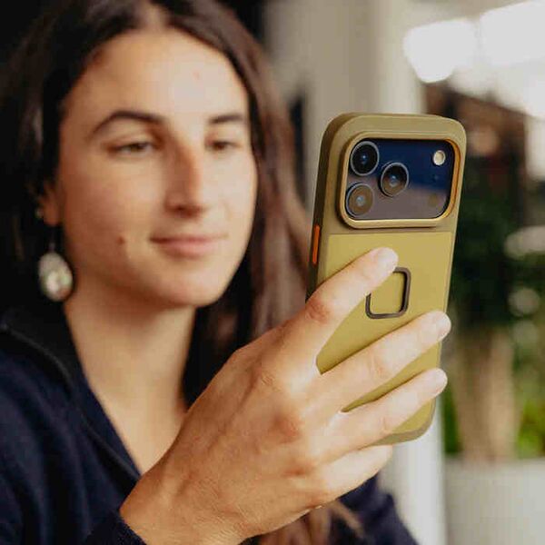 Peak Design Mobile GNAR Magnet Case für Apple iPhone 17  Kelp iPhone 17 Pro