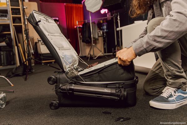 Peak Design Roller Pro Creator Bundle  Schwarz Rollkoffer + Camera Cube XL