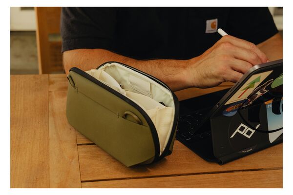 Peak Design Tech Pouch Small  Kelp