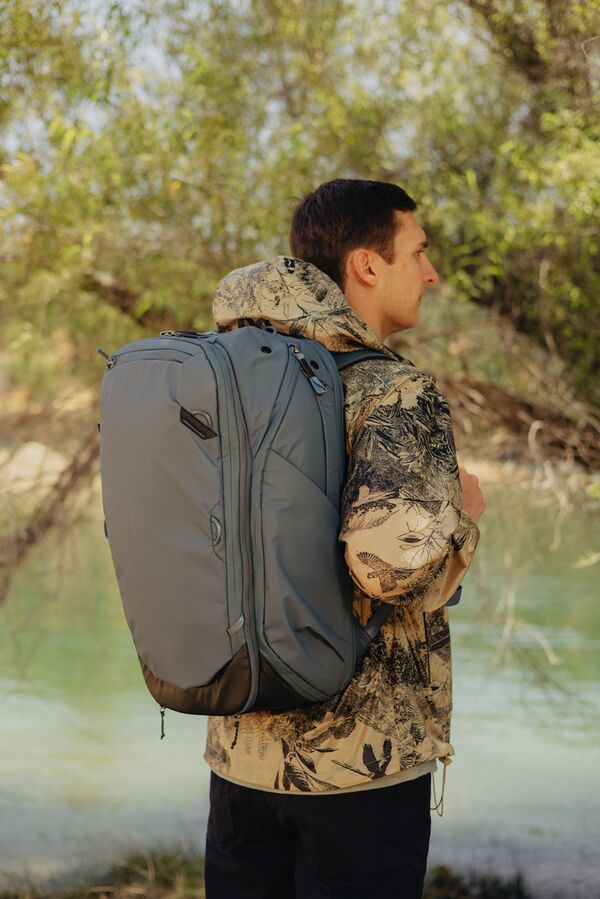 Peak Design Travel Backpack  Ocean 45L