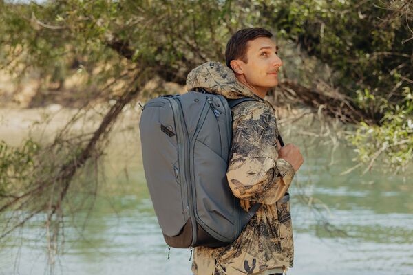 Peak Design Travel Backpack  Ocean 45L