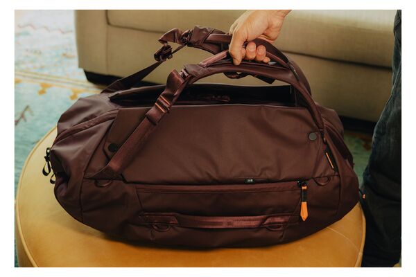 Peak Design Travel Duffelpack Bag mit Rucksackgurten  Eclipse 65L