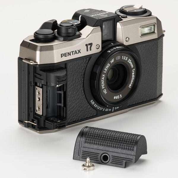 Pentax 17  Dark Silver