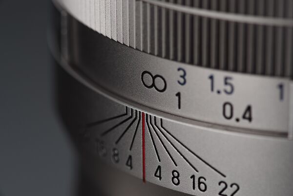 Pentax D FA 21mm f/2.4 ED Limited DC WR HD  silber Pentax K Vollformat