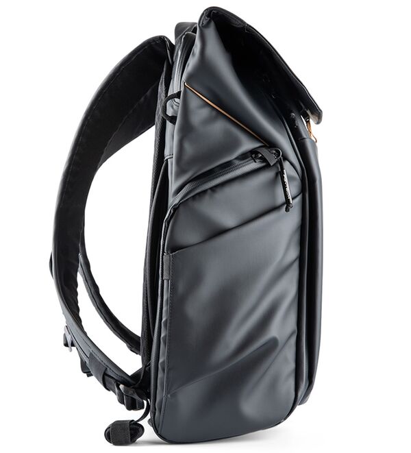 PGYTECH OneGo Backpack  Obsidian Black 18L