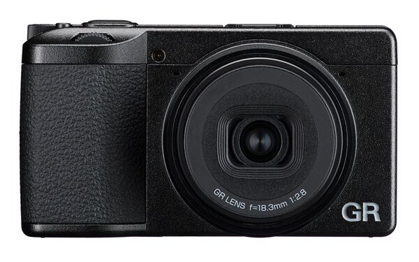 Ricoh GR IV 
