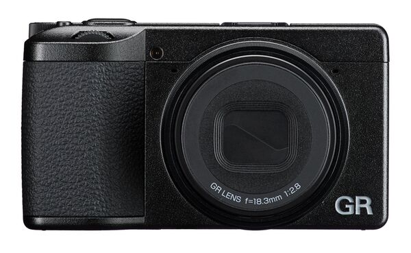 Ricoh GR IV 