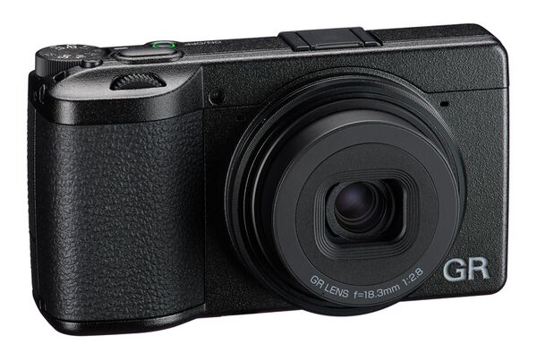 Ricoh GR IV 