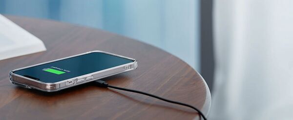 Rollei Classic Kickstand Case transparent  IPhone 14 Pro ohne HaloLock