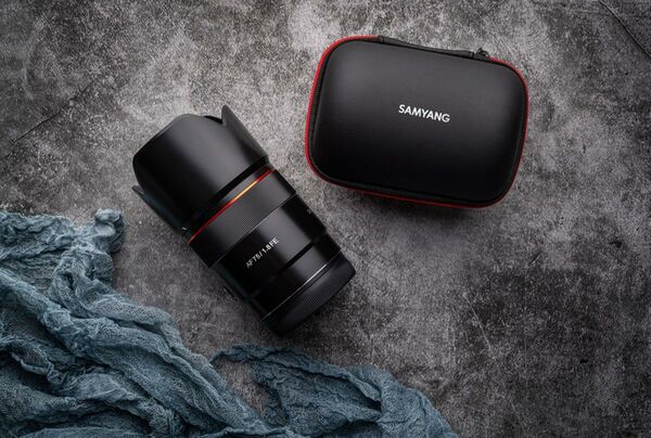 Samyang  AF 75mm f/1.8  Sony FE-Mount